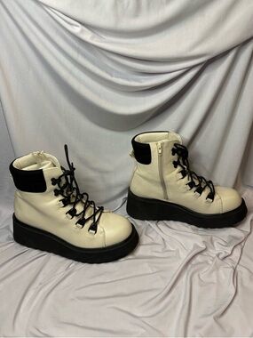 Rocket Dog Cream Lace-Up Platform Ankle Boots with Black Trim